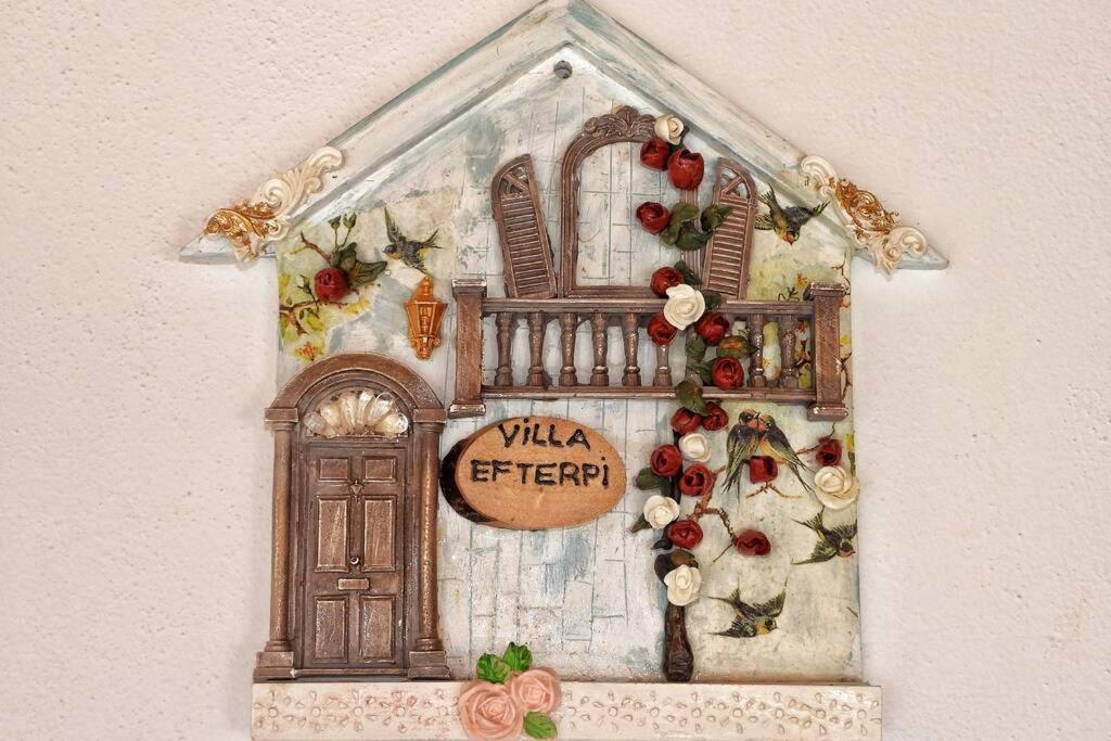 Traditional Villa Efterpi Chalki Town ภายนอก รูปภาพ
